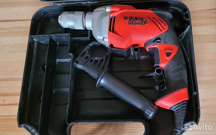 Ударная дрель Black&decker