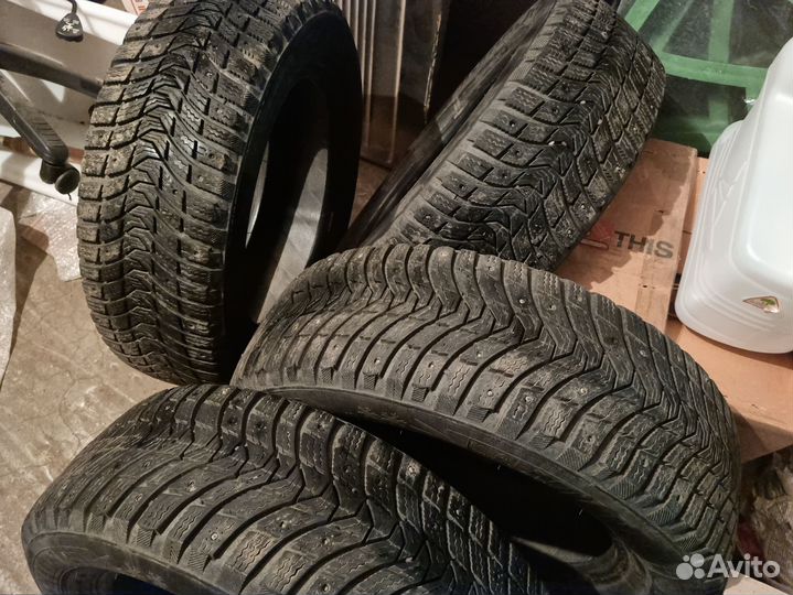 Michelin X-Ice North 3 205/55 R16