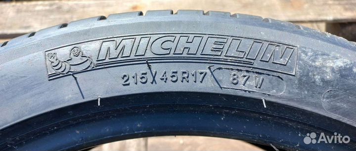 Michelin Primacy 3 215/45 R17