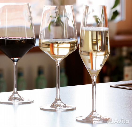 Бокалы для шампанского