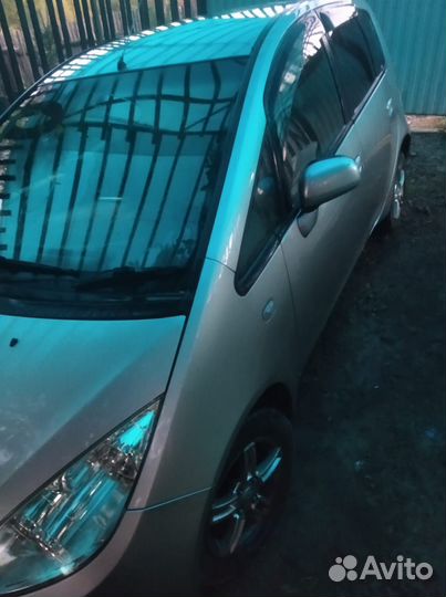 Mitsubishi Colt 1.5 CVT, 2003, 230 000 км