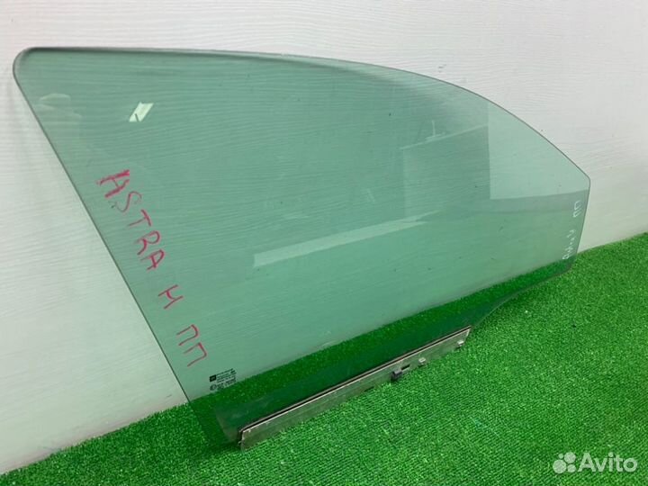 Стекло двери переднее правое Opel Astra H L48