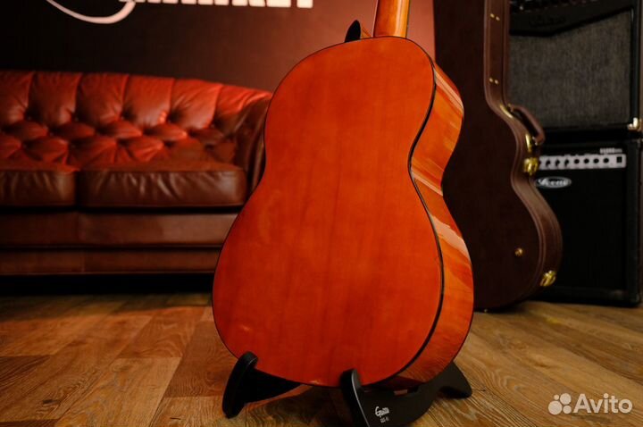 Классическая гитара Martinez 4/4 (Комплект)