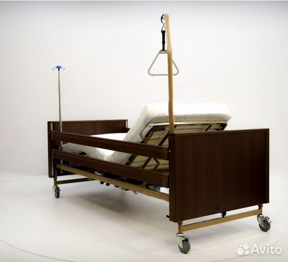 Кровать функциональная для ухода за больными