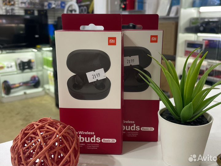 Беспроводные наушники Xiaomi Earbuds (оригинал)