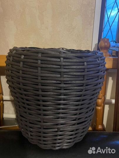 Кашпо для цветов