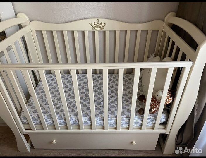 Кроватка детская