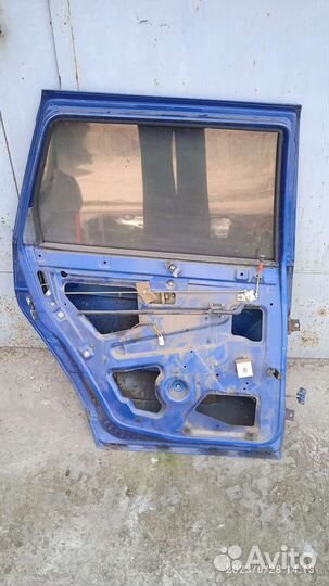 Задняя дверь ваз 2111