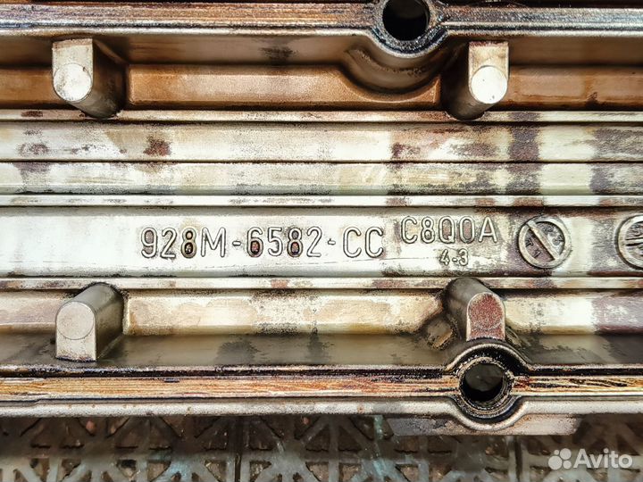 Крышка клапанная Ford Mondeo I 1.6-1.8