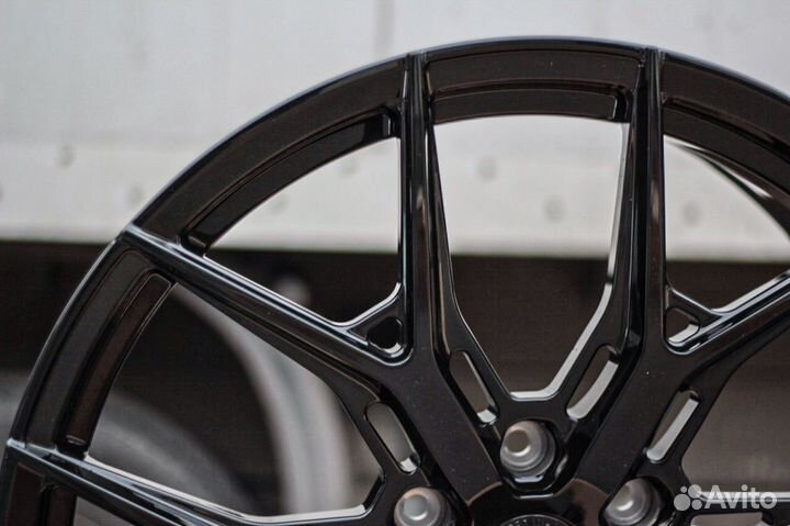 Кованые диски R22 6x139.7 Toyota Land Cruise 300