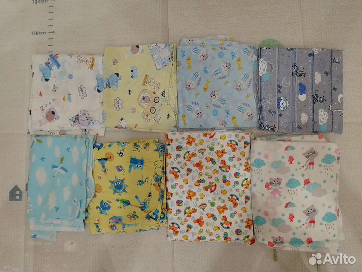 Пеленки, слюнявчики, накидка для кормления