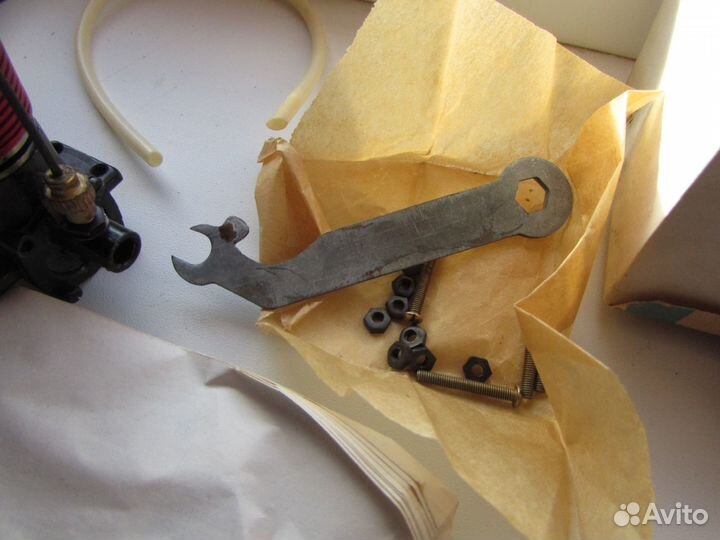 Компрессионный микро двигатель редкий