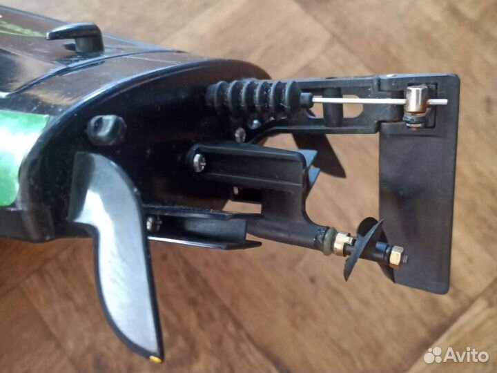 Катер на радио управление. Vector sr48