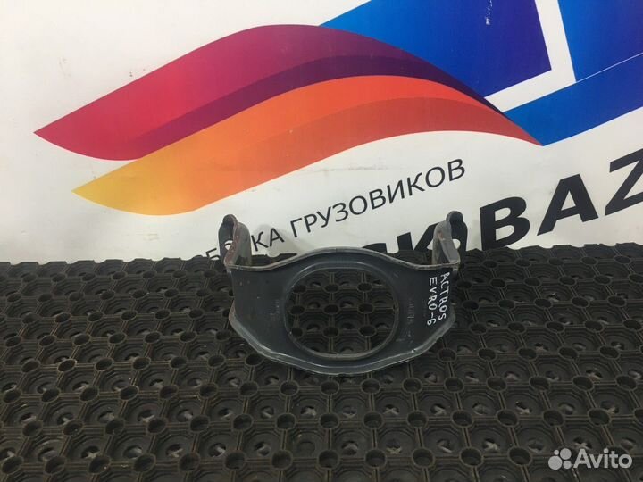 Кронштейн бака AdBlue Mercedes-Benz Actros