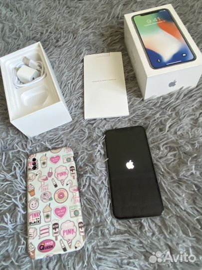 iPhone X, 64 ГБ