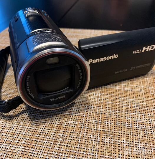 Видеокамера panasonic HC-V710