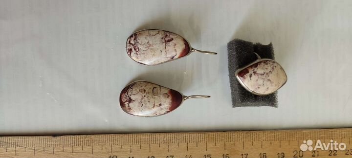 Комплект из яшмы