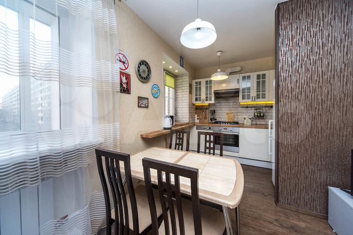 2-к. квартира, 56 м², 4/5 эт.