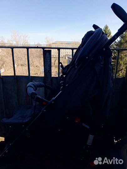 Прогулочная коляска трость бу