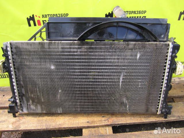 Volkswagen polo Радиатор охлаждения двс