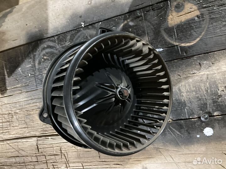 Моторчик печки, климата Кия Соренто 2 XM FL