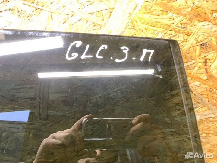 Стекло двери заднее правое Mercedes-Benz Glc-Class