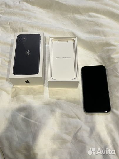 iPhone 11, 64 ГБ