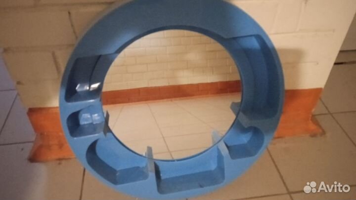 Зеркало подвесное в ванну б/у