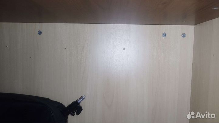 Компьютерный стол угловой