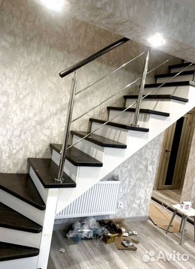 Лестницы г-образные