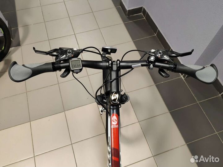 Велосипед Stels Navigator 830 disc