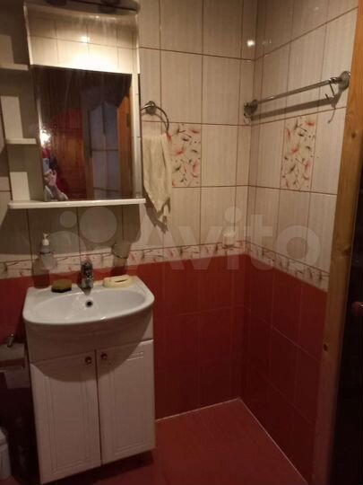 3-к. квартира, 60 м², 2/5 эт.