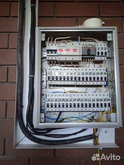 Мастер на час, сантехника,электрика,мелкий ремонт