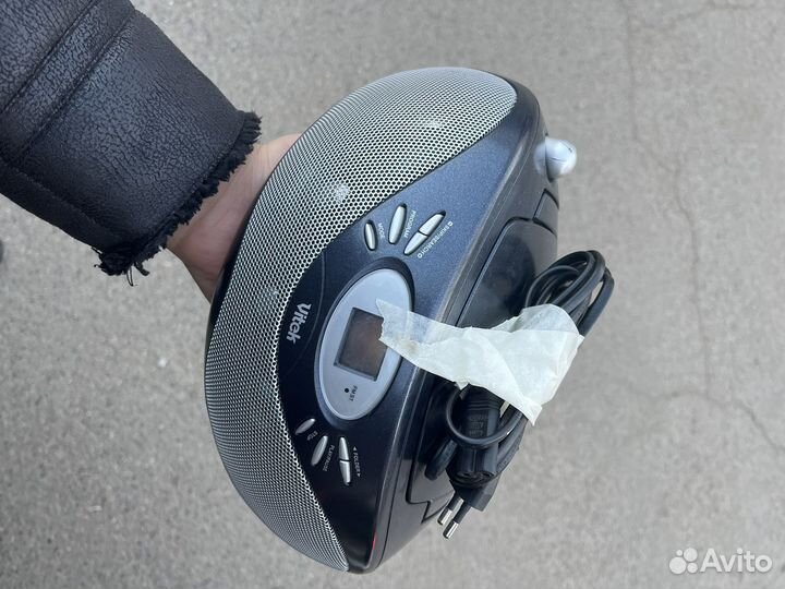 Магнитофон