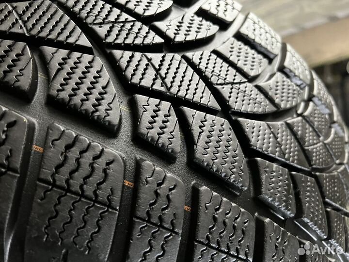 Dunlop SP Winter Sport 3D 235/50 R19