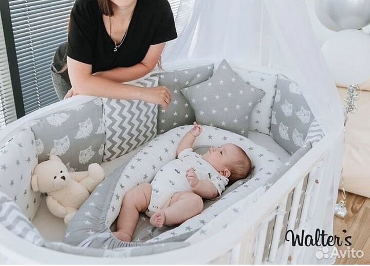 Комплект в кроватку для новорожденных