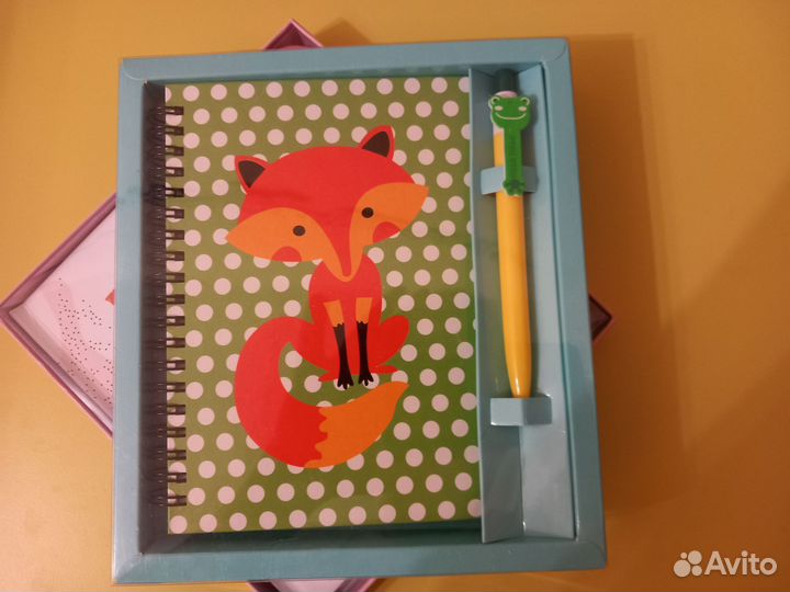 Канцелярские наборы