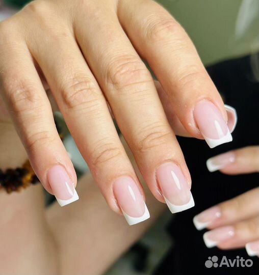 Маникюр и педикюр за час (Центр города)