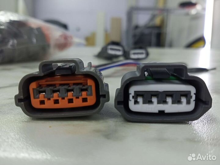 Разъём генератора Nissan Murano vq35de