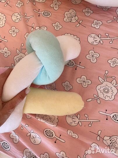 Бортик косичка в кроватку