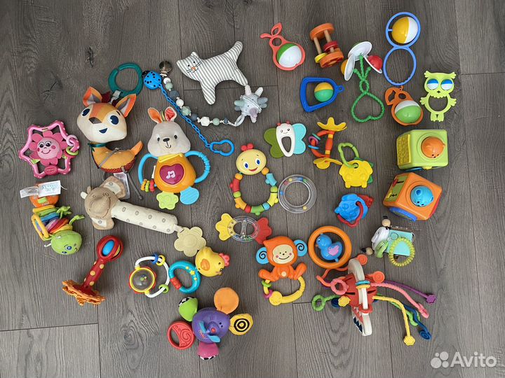 Погремушки для малыша