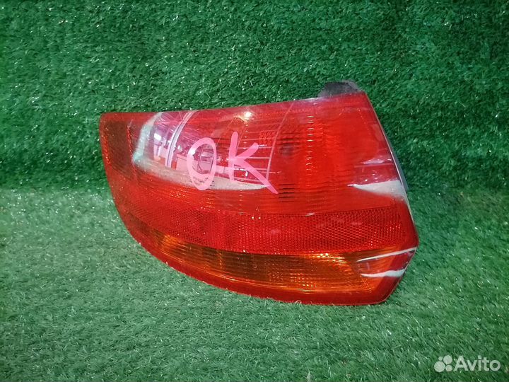 Фонарь (стоп сигнал) левый 8P4945095C Audi A3 8P б