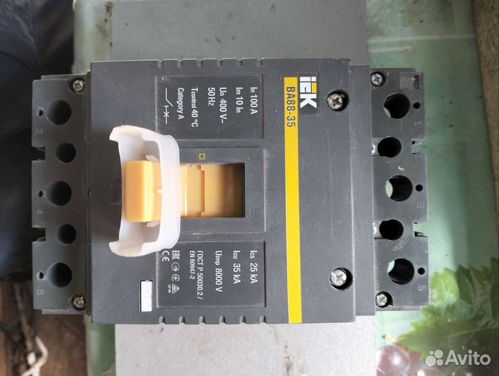 Автоматические выключатели разные