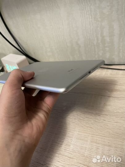 iPad mini 4 128gb wifi