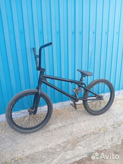 Велосипед BMX