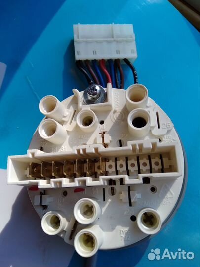 Датчик уровня воды(Прессостат) на indesit