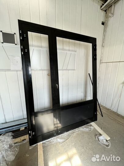 Дверь входная алюминиевая