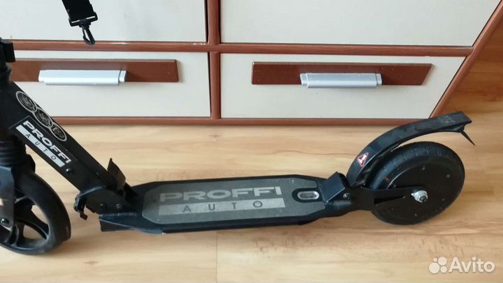 Самокат детский электрический бу