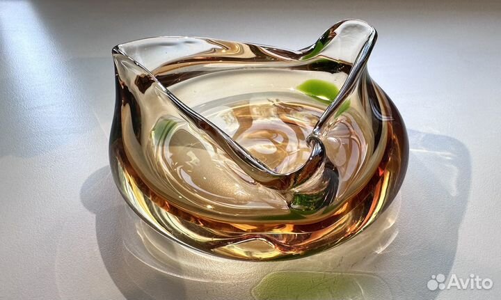 Ваза конфетница, гутное стекло, Чехия, винтаж