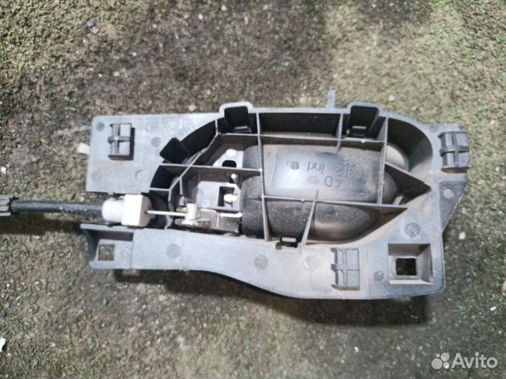 Ручка двери внутренняя передняя правая Peugeot 407